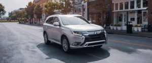 2022 Mitsubishi Outlander PHEV-Don Herring Mitsubishi Irving