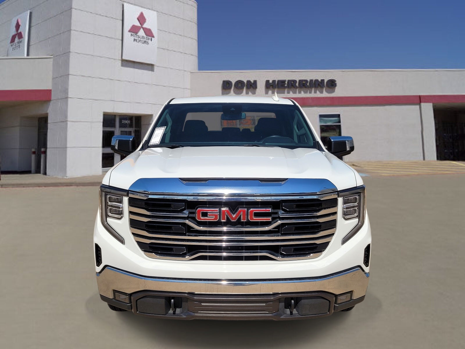 2025 GMC Sierra SLT
