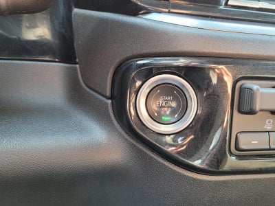 2025 GMC Sierra SLT