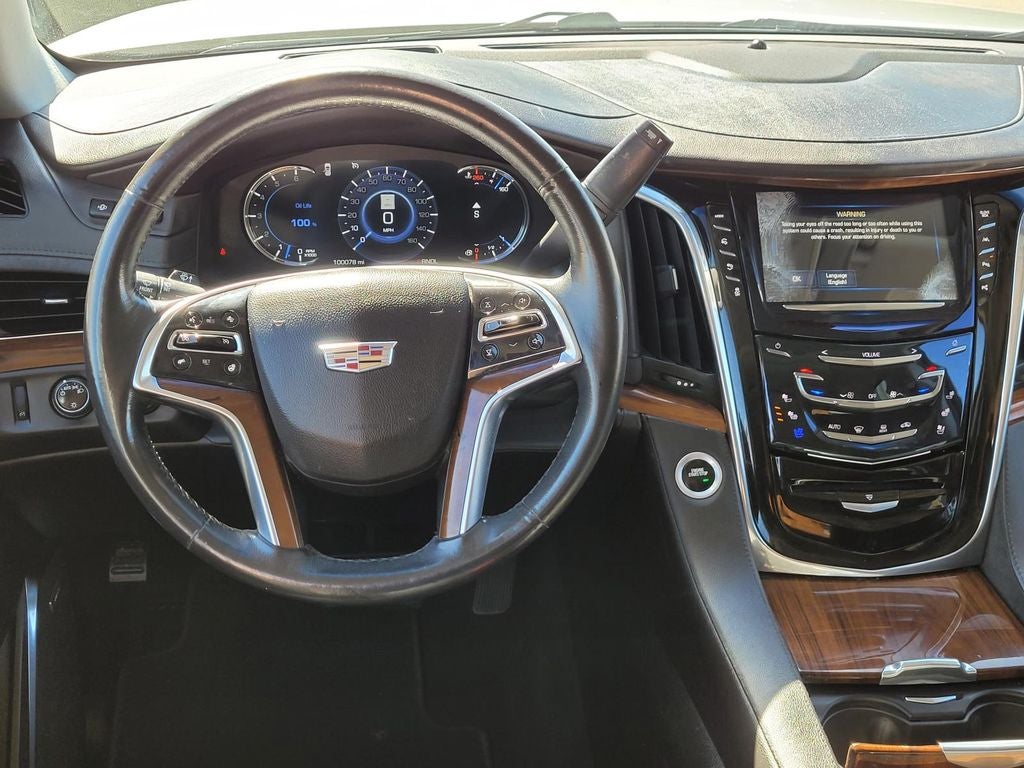 2017 Cadillac Escalade Luxury