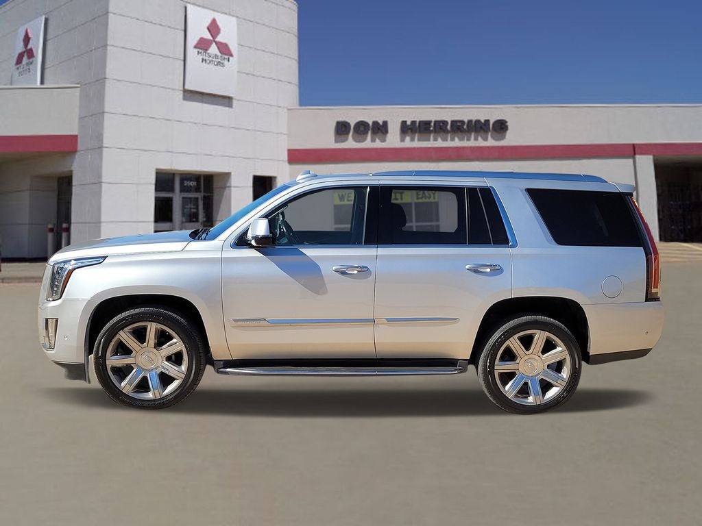 2017 Cadillac Escalade Luxury