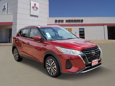 2022 Nissan Kicks SV