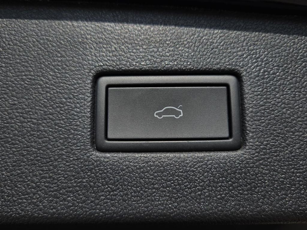 2024 Volkswagen Tiguan Wolfsburg Edition