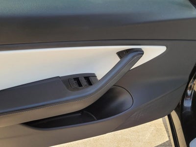 2018 Tesla Model 3 Performance