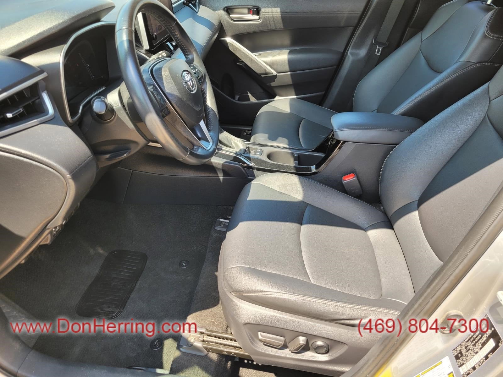 2023 Toyota Corolla Cross XLE