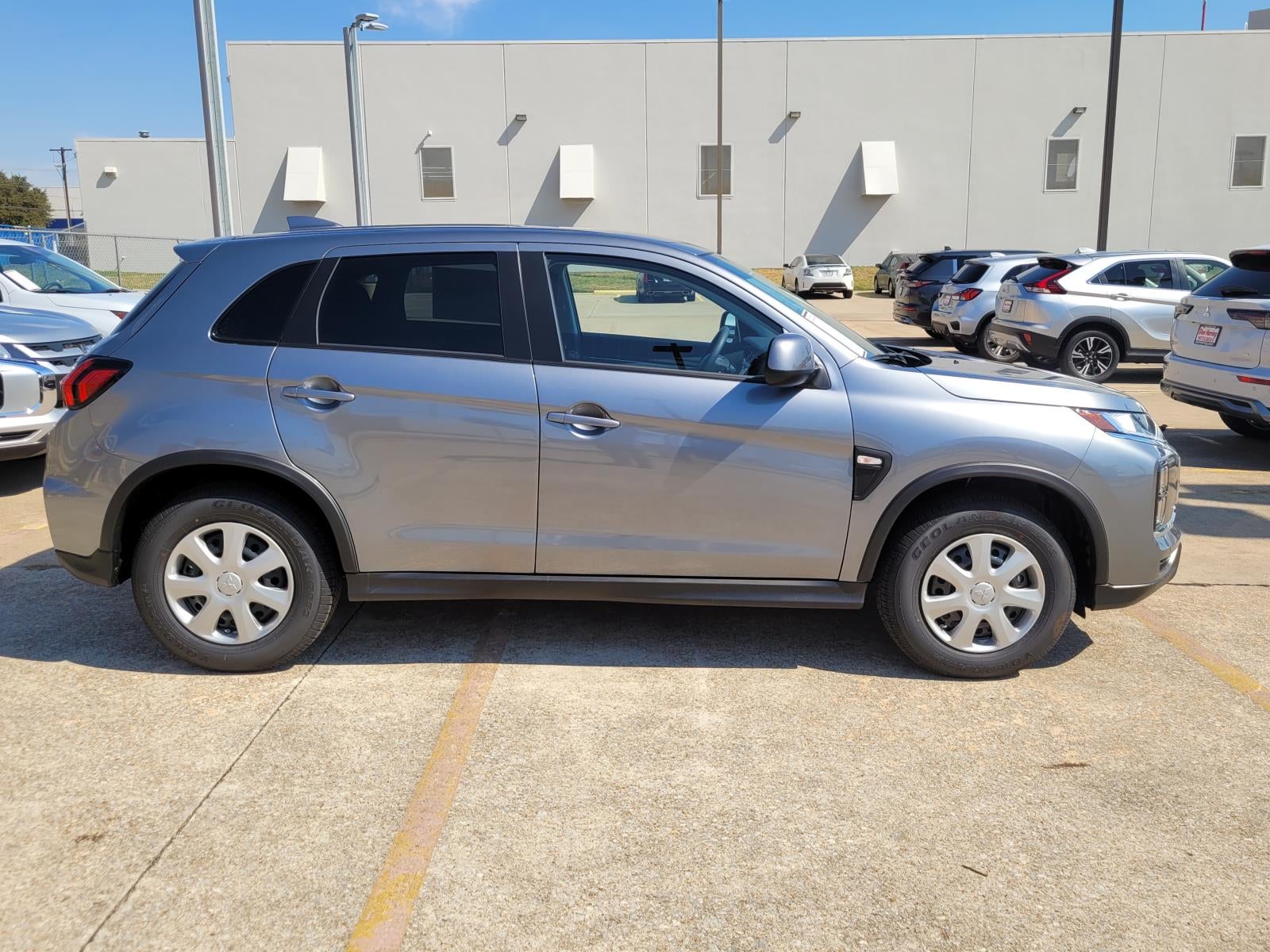 2027 Mitsubishi Outlander Sport S