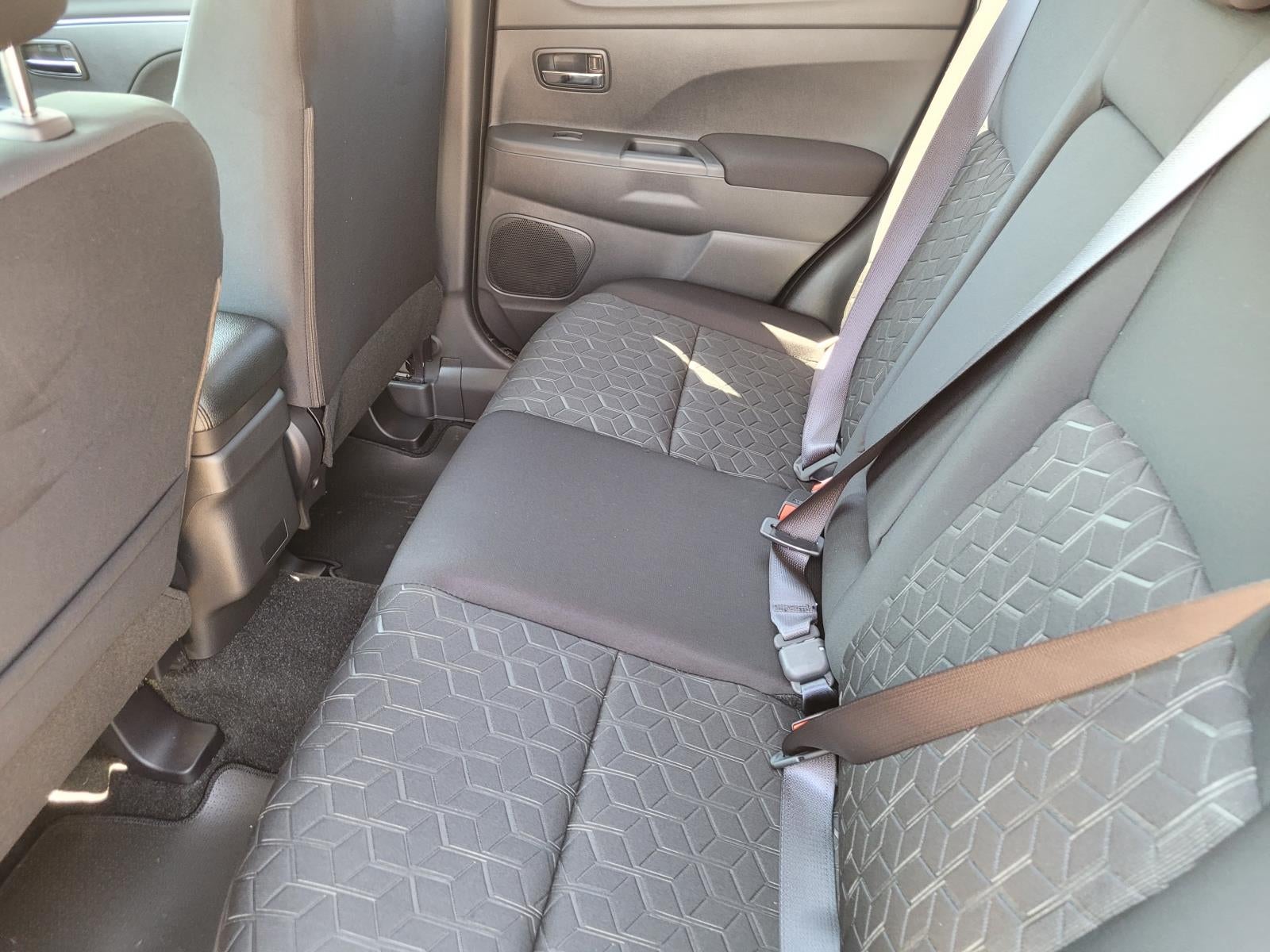 2027 Mitsubishi Outlander Sport S
