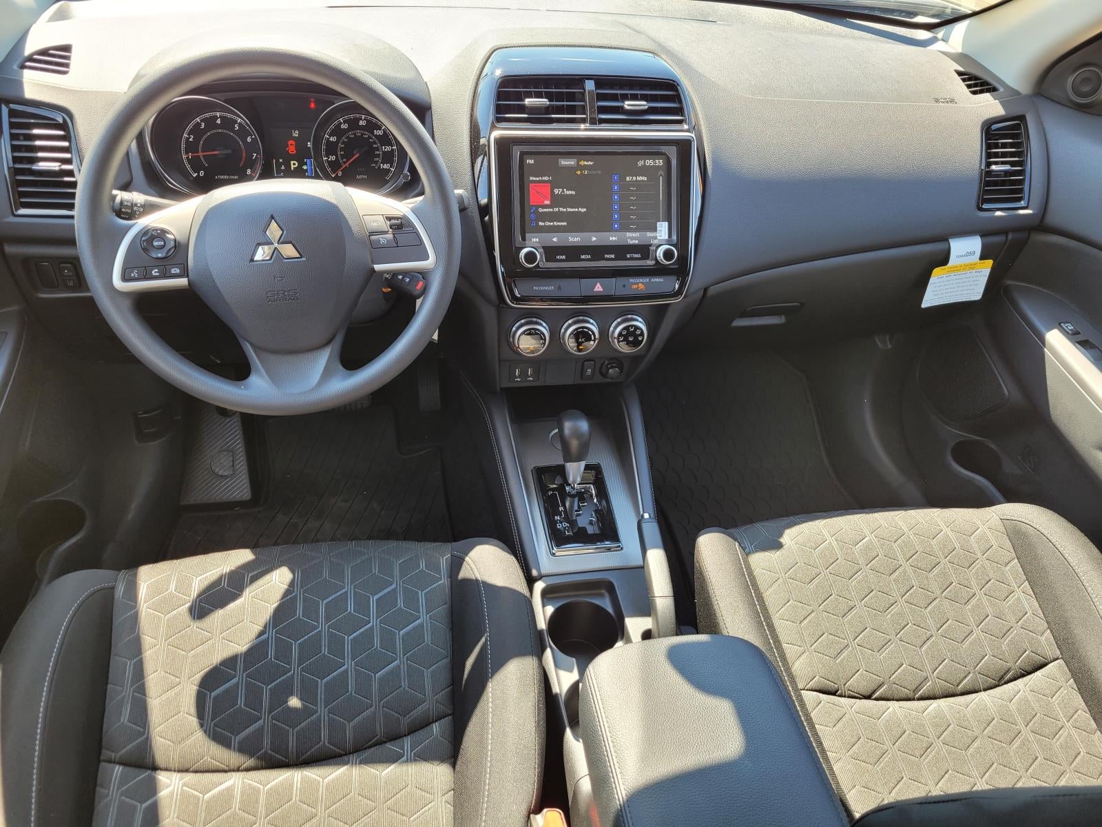 2027 Mitsubishi Outlander Sport ES