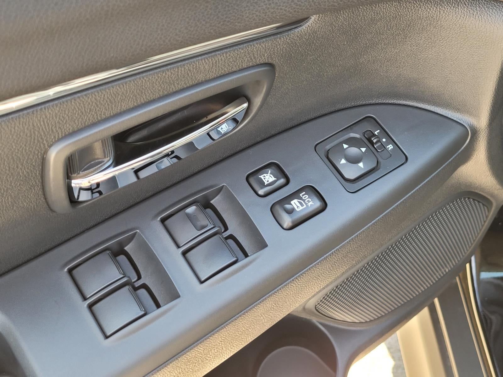2027 Mitsubishi Outlander Sport ES