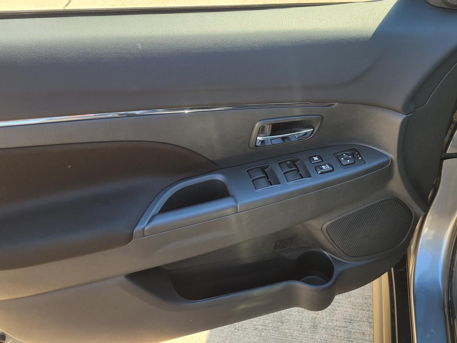 2027 Mitsubishi Outlander Sport S