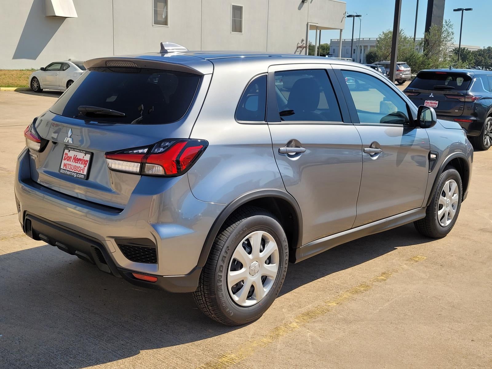 2027 Mitsubishi Outlander Sport S