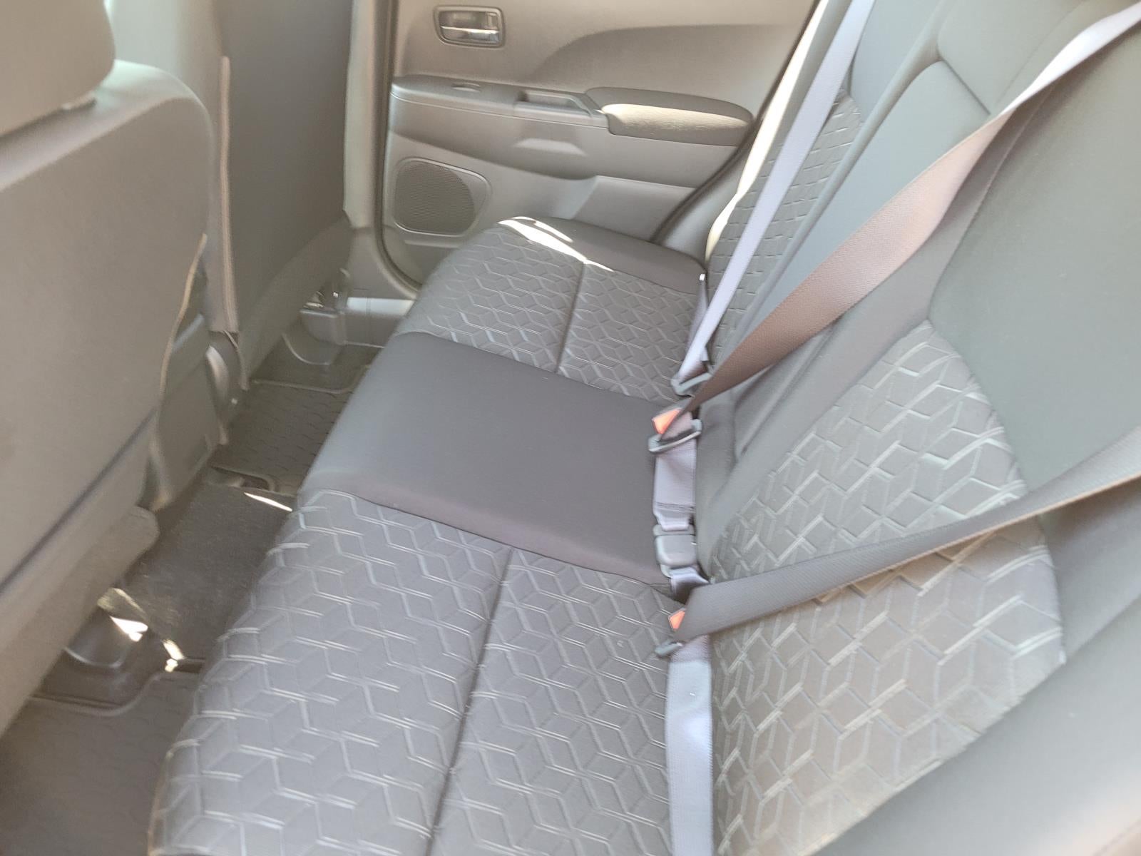 2027 Mitsubishi Outlander Sport ES