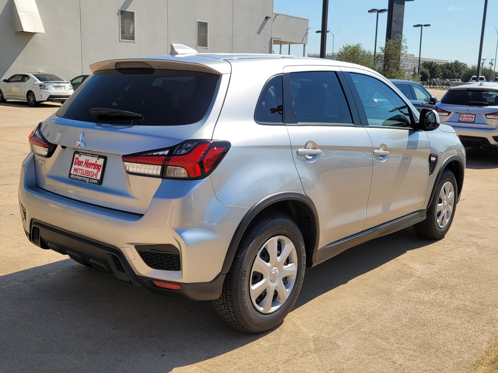 2027 Mitsubishi Outlander Sport S
