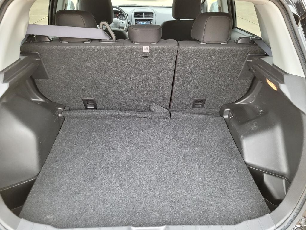 2024 Mitsubishi Outlander Sport ES