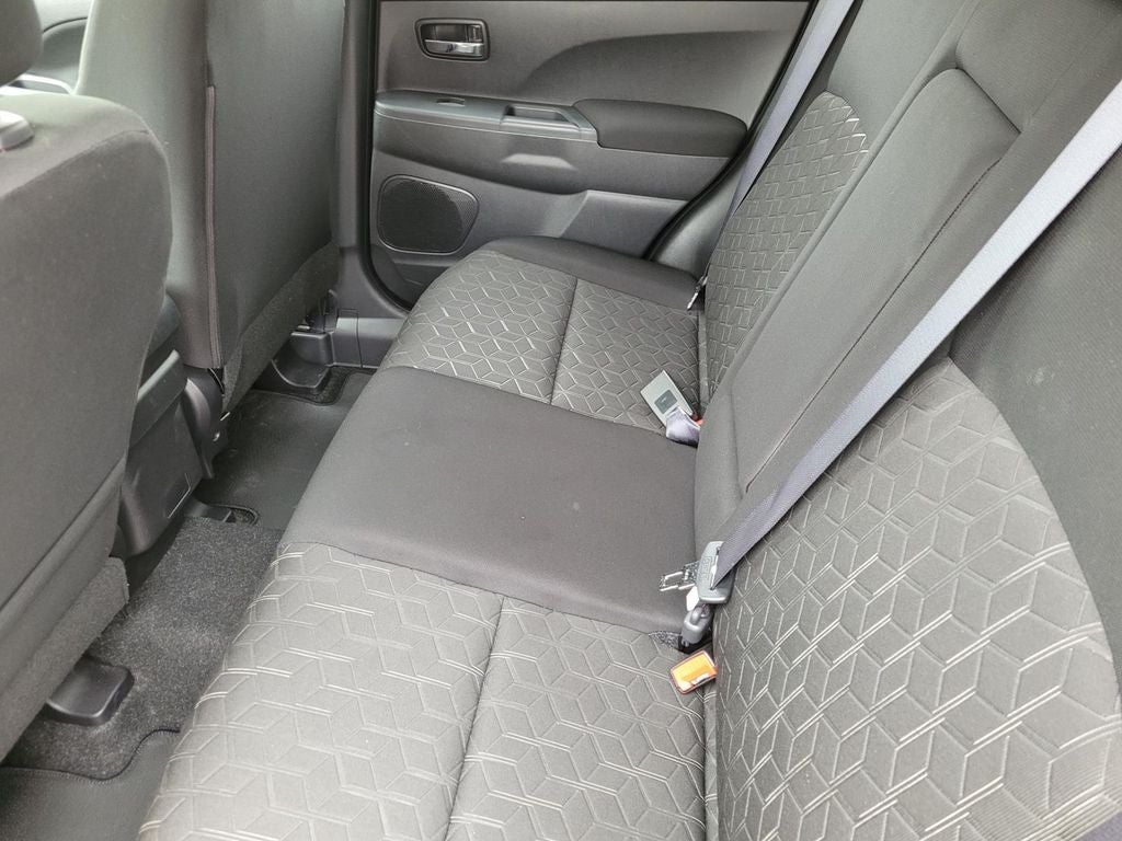 2024 Mitsubishi Outlander Sport ES