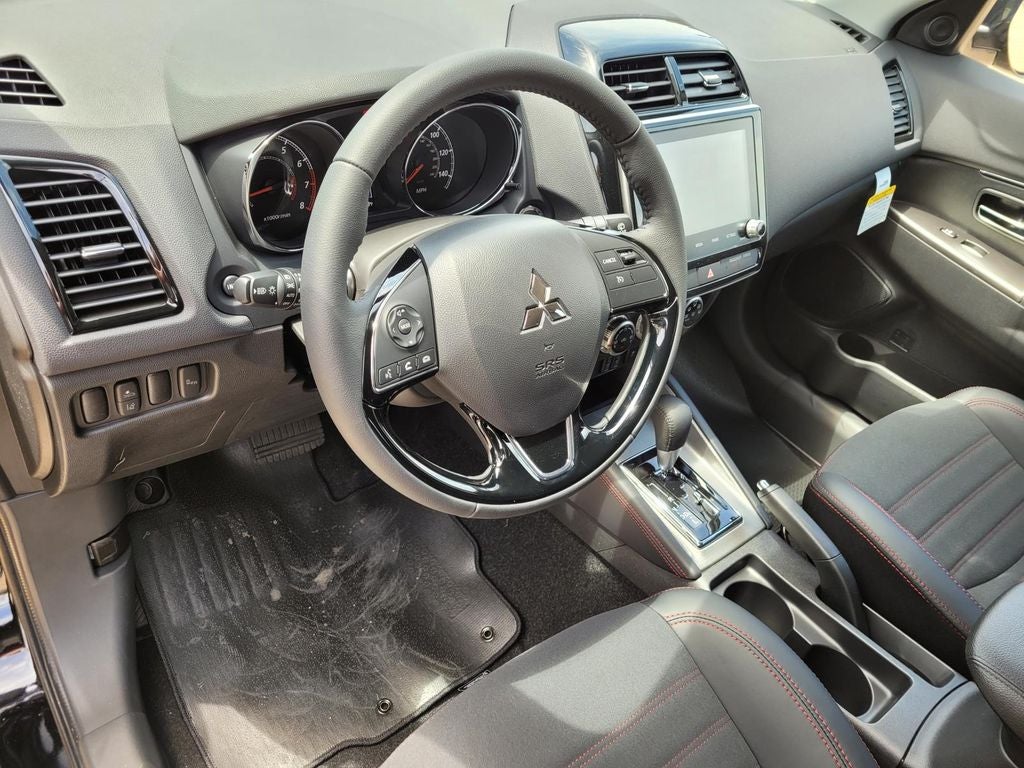 2026 Mitsubishi Outlander Sport SE
