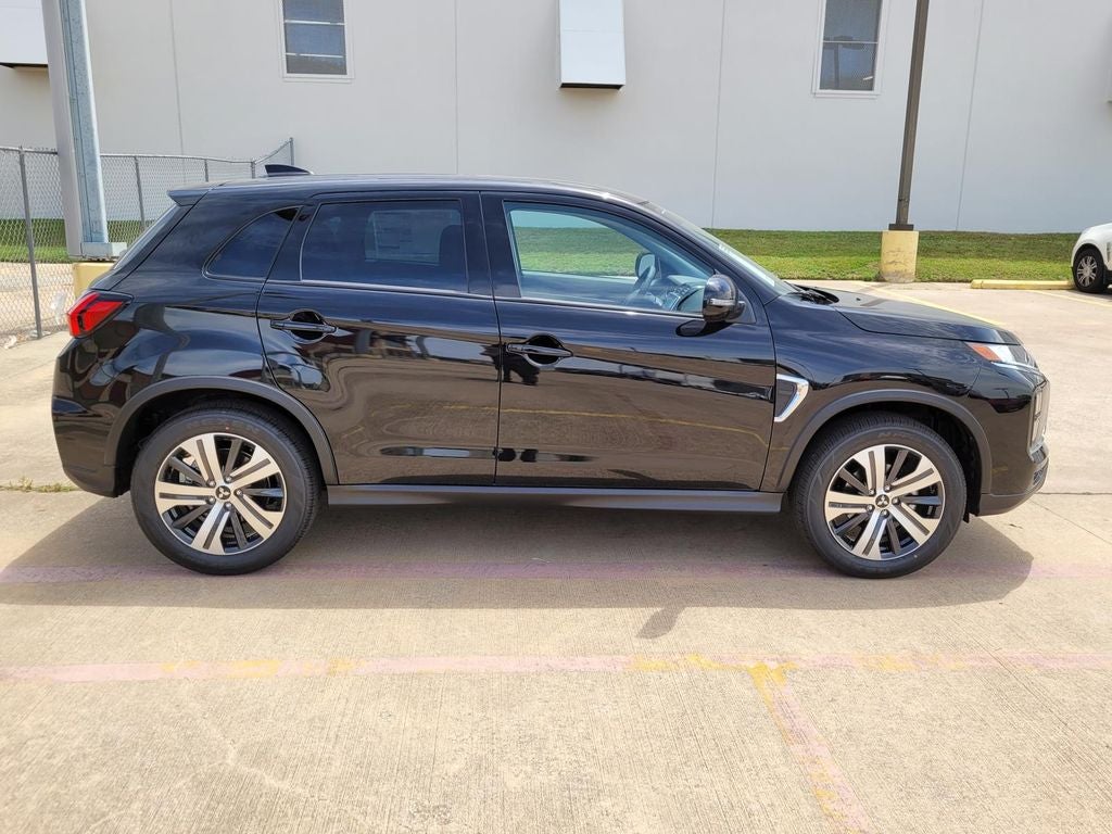 2026 Mitsubishi Outlander Sport SE