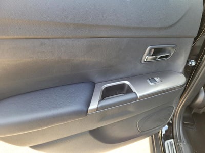 2026 Mitsubishi Outlander Sport SE