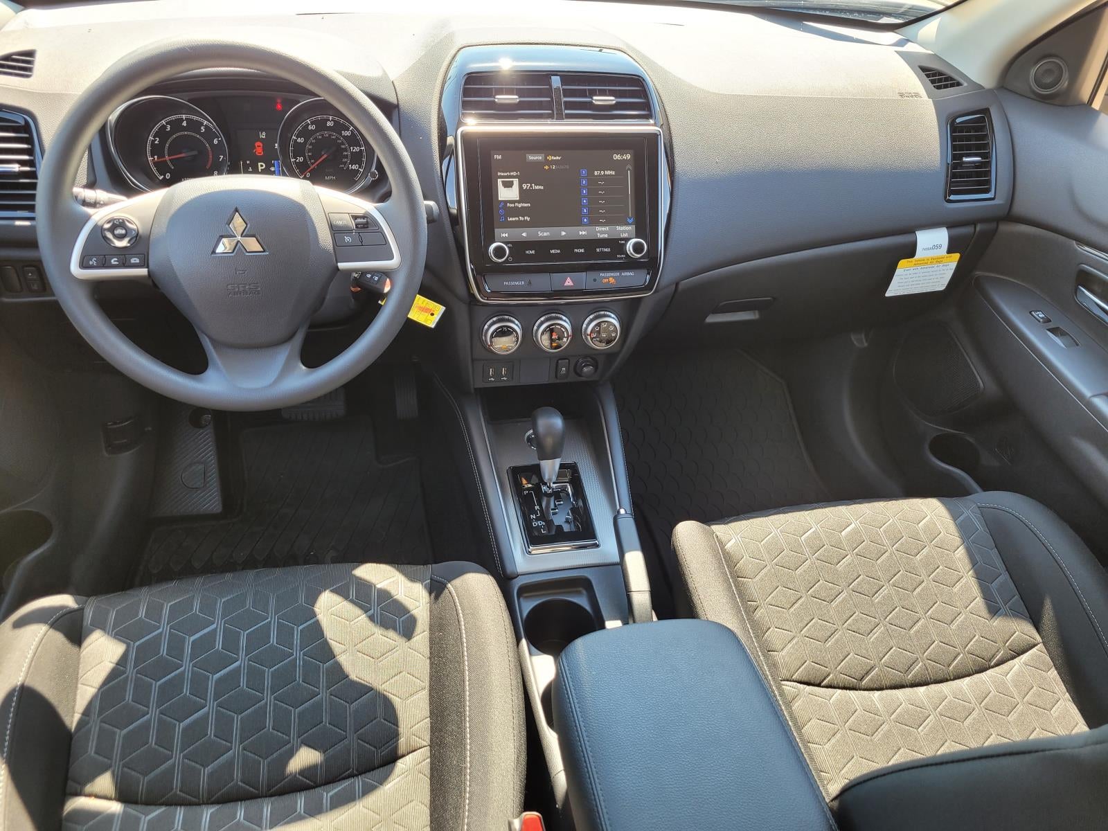 2027 Mitsubishi Outlander Sport ES