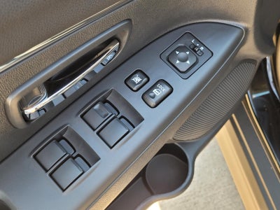 2027 Mitsubishi Outlander Sport ES