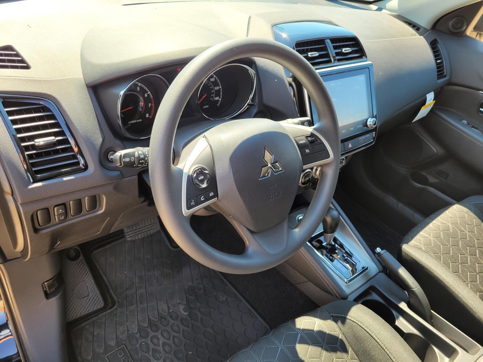 2027 Mitsubishi Outlander Sport ES