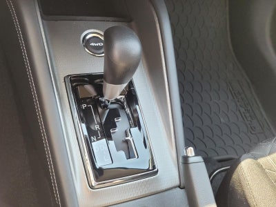 2027 Mitsubishi Outlander Sport ES