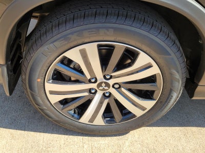 2027 Mitsubishi Outlander Sport ES