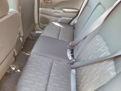 2027 Mitsubishi Outlander Sport ES