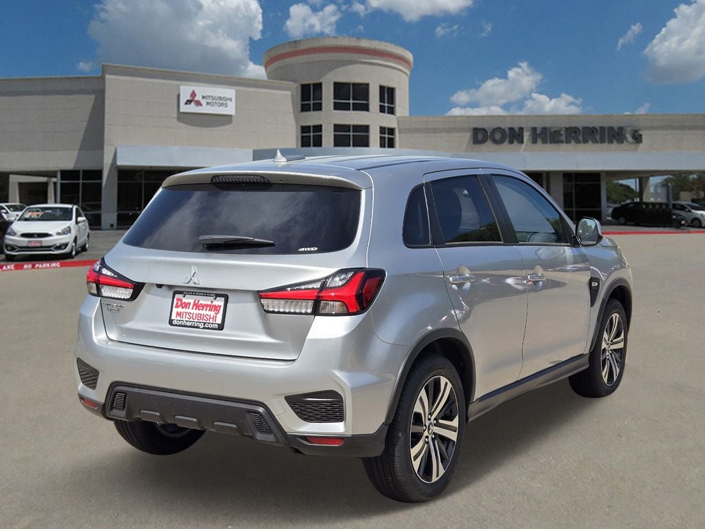 2026 Mitsubishi Outlander Sport ES