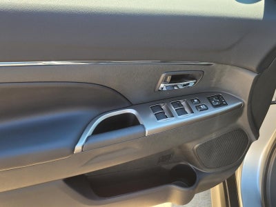 2027 Mitsubishi Outlander Sport SE