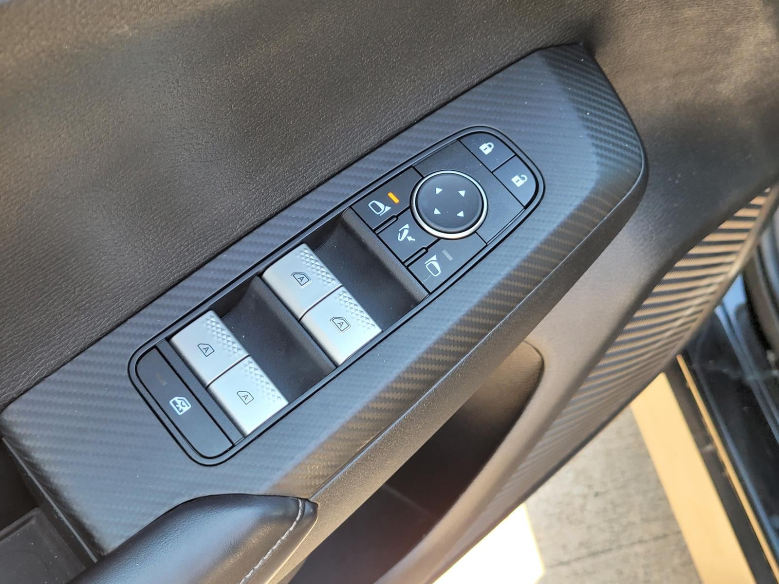 2023 Mitsubishi Outlander SE Black Edition