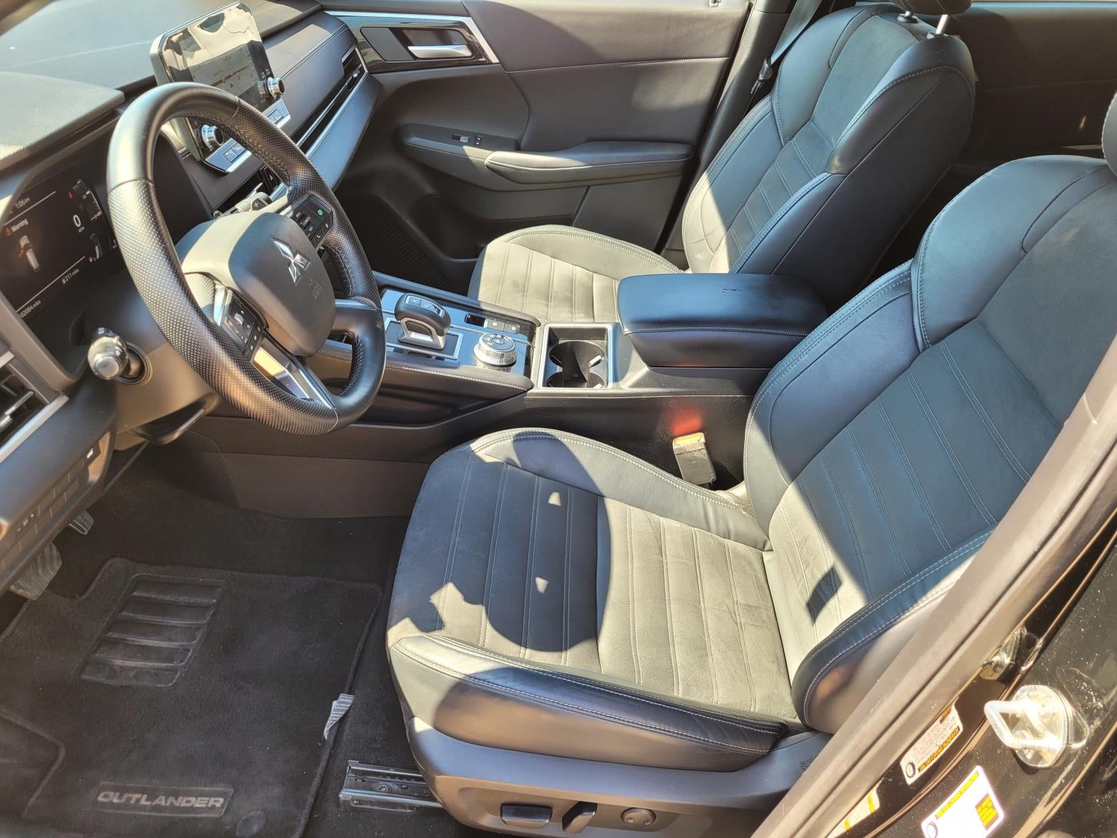 2023 Mitsubishi Outlander SE Black Edition