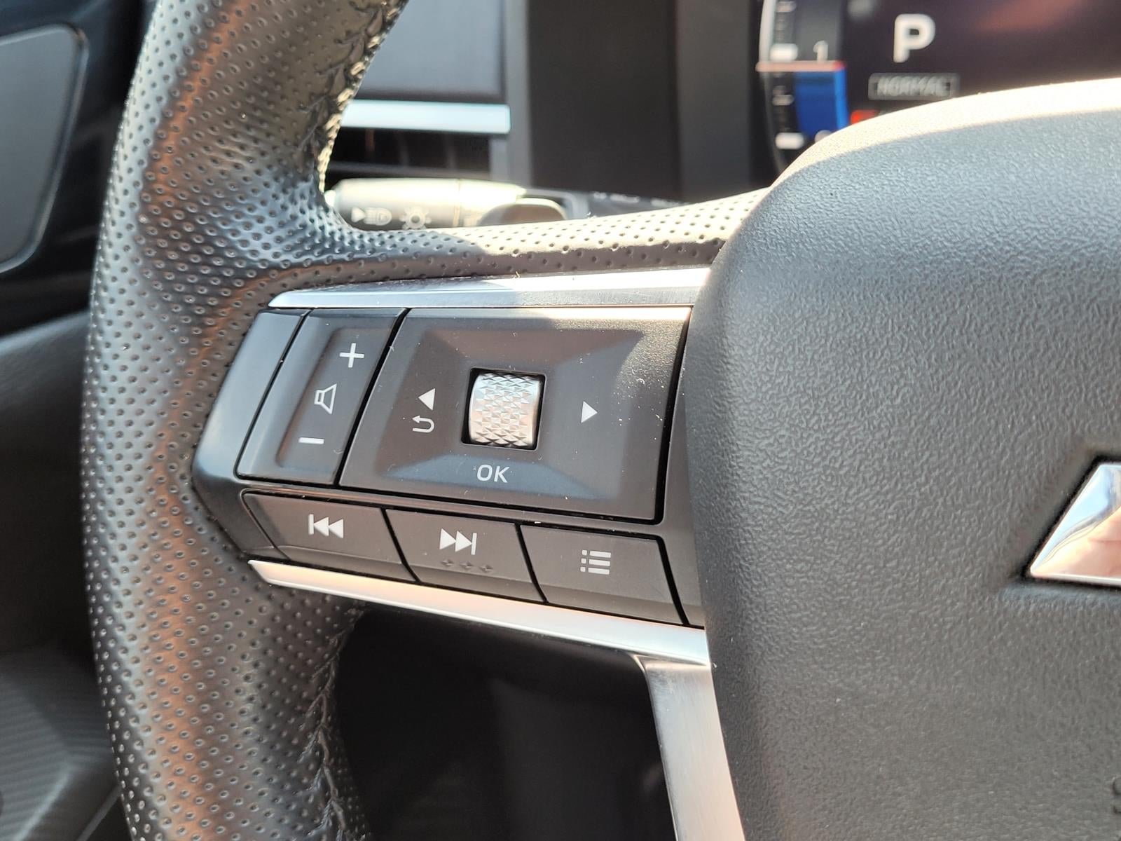 2023 Mitsubishi Outlander SE Black Edition