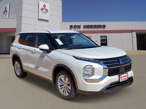 2026 Mitsubishi Outlander ES