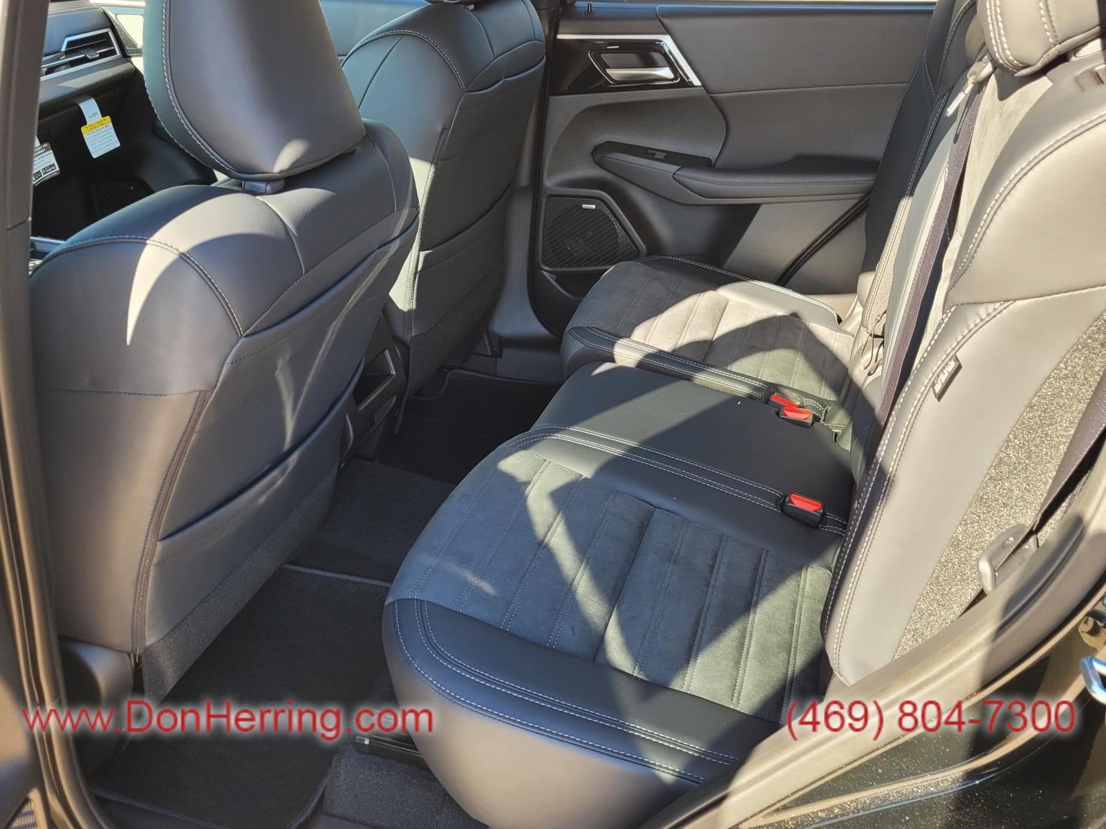 2026 Mitsubishi Outlander SE 2WD