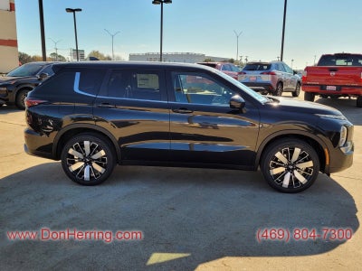 2026 Mitsubishi Outlander SE 2WD