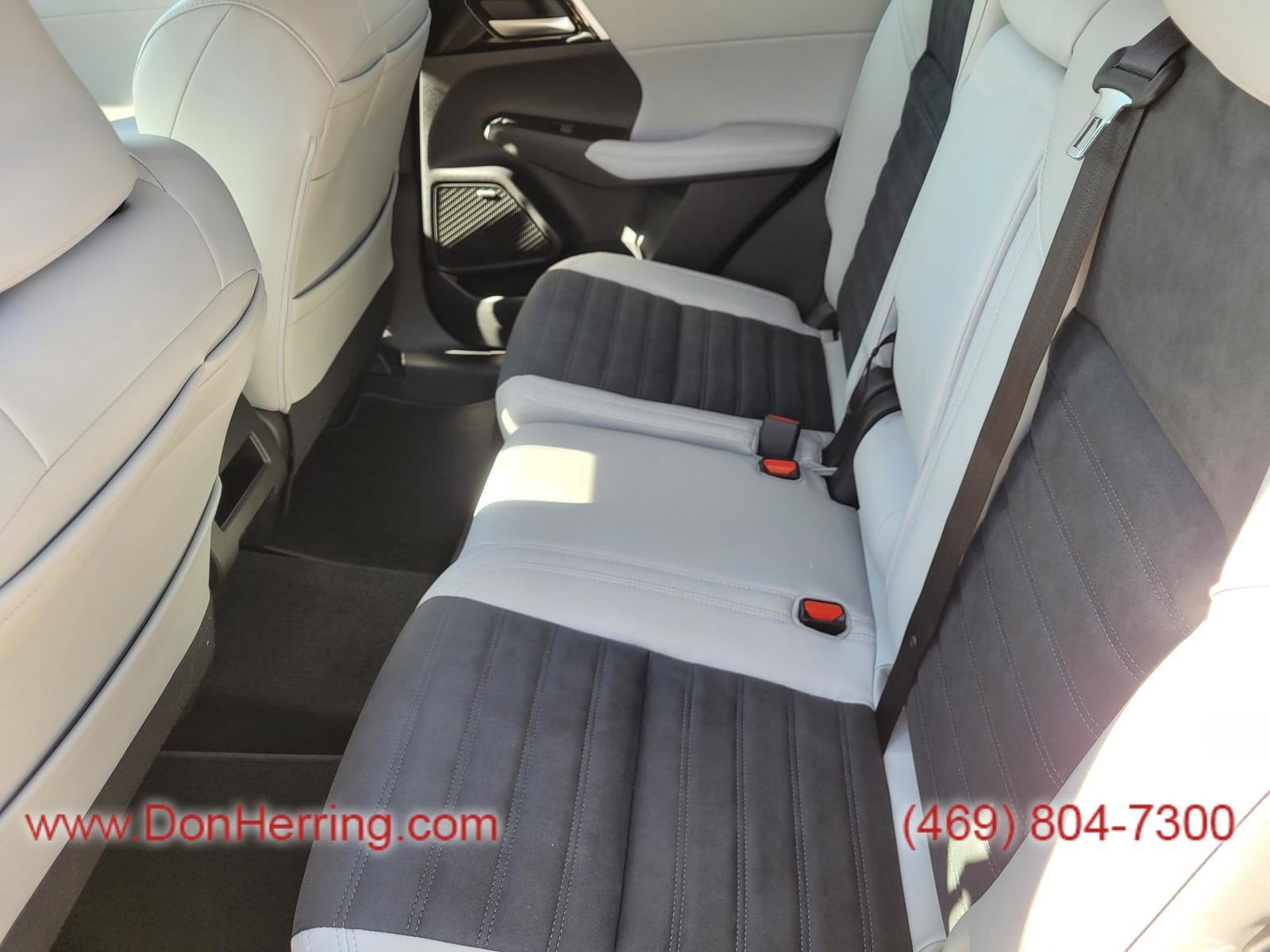 2026 Mitsubishi Outlander SE 2WD