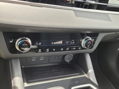 2026 Mitsubishi Outlander LE