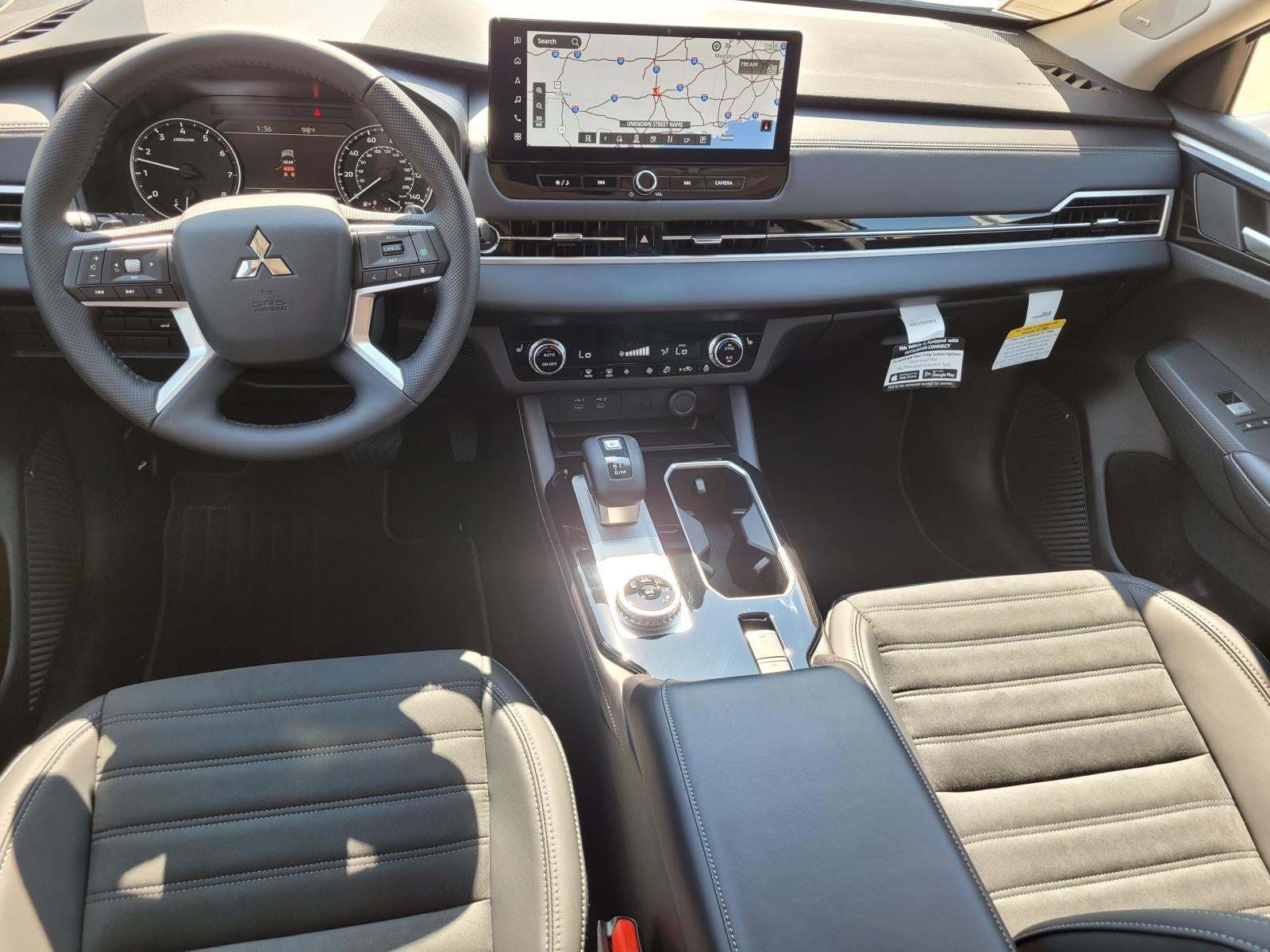 2026 Mitsubishi Outlander SE