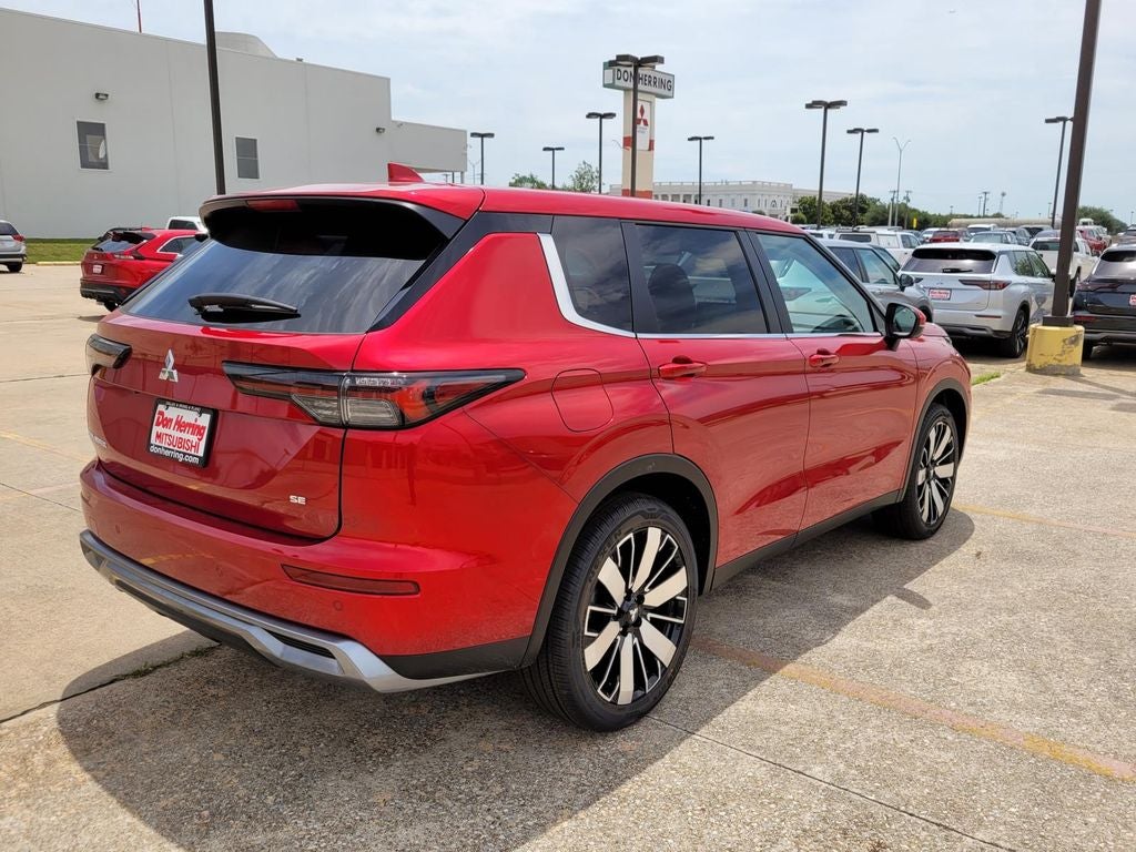2026 Mitsubishi Outlander SE