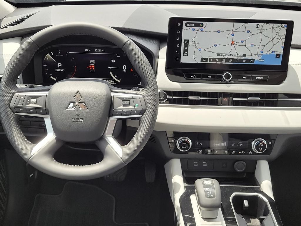 2026 Mitsubishi Outlander SE