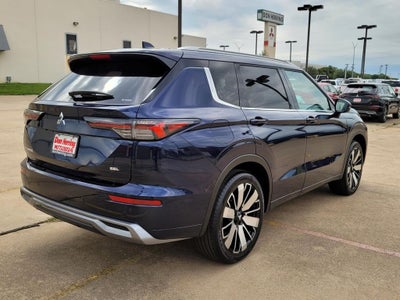 2026 Mitsubishi Outlander SE
