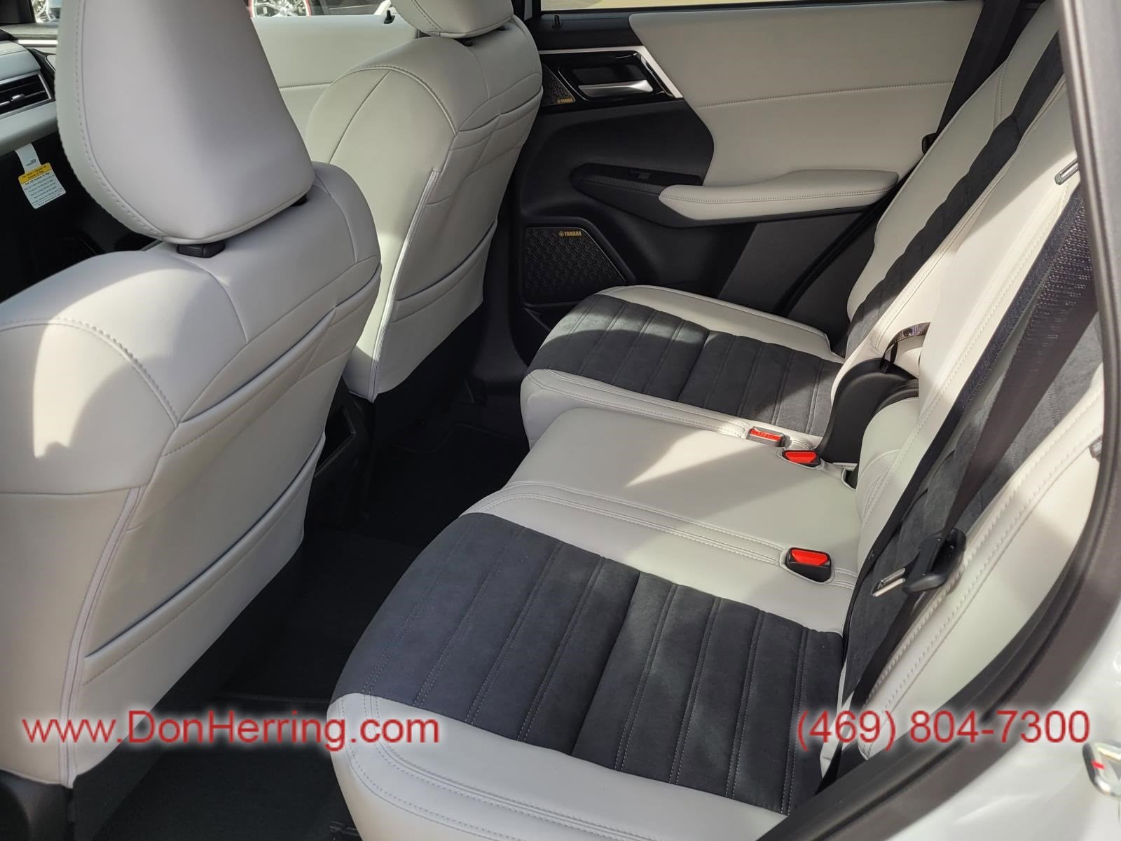 2026 Mitsubishi Outlander SE 2WD