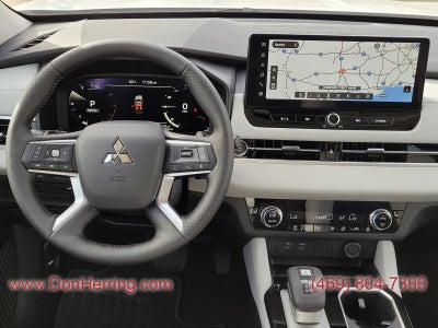 2026 Mitsubishi Outlander SE 2WD