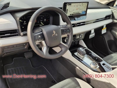 2026 Mitsubishi Outlander SE 2WD
