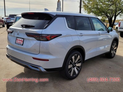 2026 Mitsubishi Outlander SE 2WD