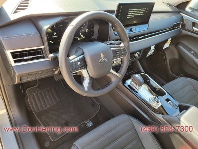 2026 Mitsubishi Outlander SE 2WD