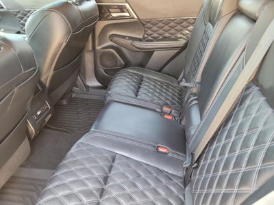 2024 Mitsubishi Outlander SEL