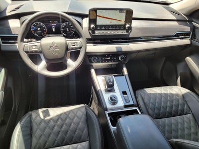 2024 Mitsubishi Outlander SEL