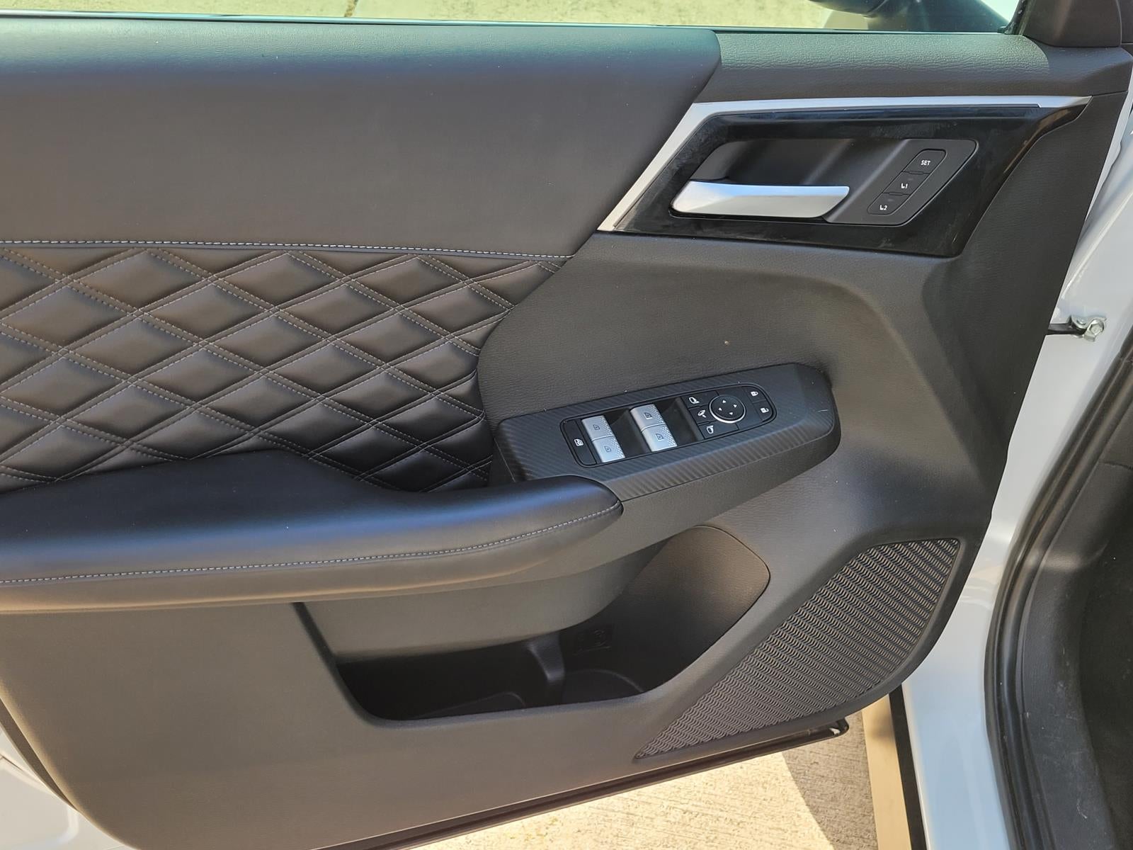 2024 Mitsubishi Outlander SEL